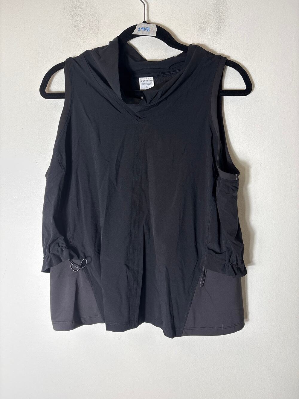 NWT Athleta Black Sleeveless Athletic Top with Side Cut Outs Sz XL